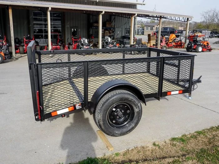 SLE Utility Trailers 5'x8' Utility Trailer Dovetail With 2' Mesh Sides 8 SLE Utility Trailers 5'x8' Utility Trailer Dovetail With 2' Mesh Sides - Image 6
