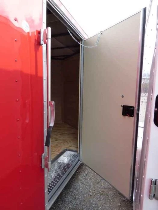 SLE Enclosed Trailers Enclosed Trailer 8.5'x24' Red & Black Equipment Hauler Storage 6 SLE Enclosed Trailers Enclosed Trailer 8.5'x24' Red & Black Equipment Hauler Storage - Image 4